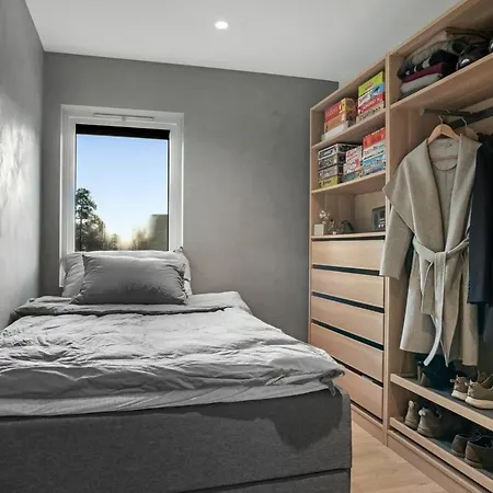Appartement Fresh Og Moderne Med 3 Soverom Pa Jeloy