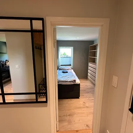 Apartmán Fresh Og Moderne Med 3 Soverom Pa Jeloy Moss
